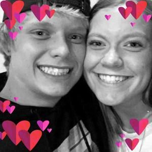 Meet your Posher, Cameron